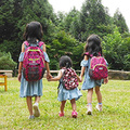 三姊妹的HUGGER背包：孩童登山背包、幼童背包、防走失背包一次介紹