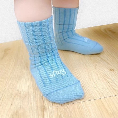 sNug 中筒健康童襪-馬卡藍 sNug 中筒健康童襪-馬卡藍