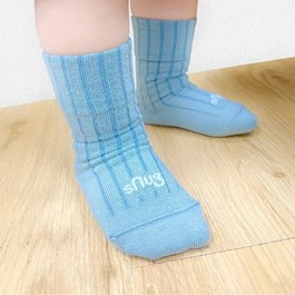 sNug 中筒健康童襪-馬卡藍