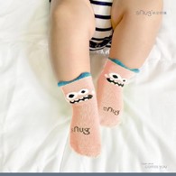 sNug 新生兒寶寶襪-粉怪獸 sNug 新生兒寶寶襪-粉怪獸