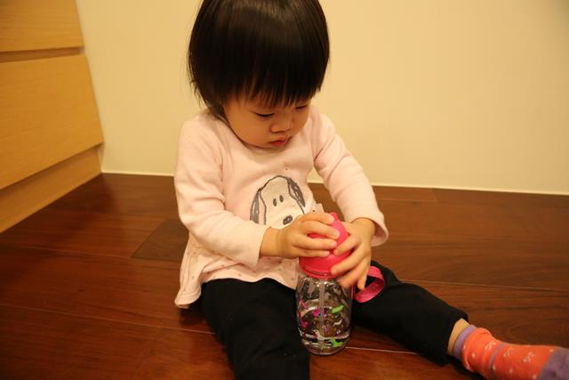 幼兒水壺推薦，Hugger孩童輕量化水壺-威斯邁親子購物