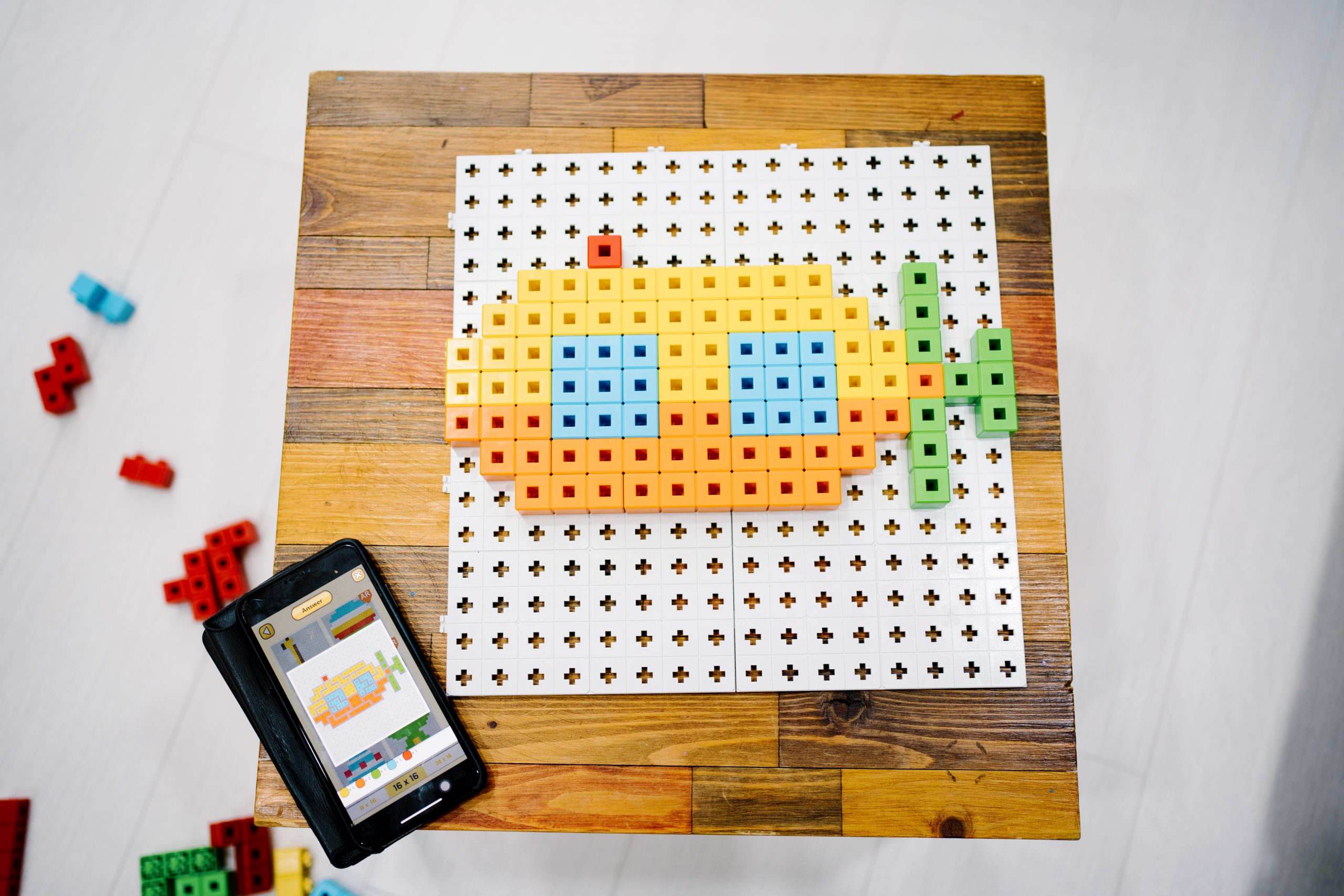 益智玩具推薦，AniBlock安尼博樂 AR積木拼圖，蘋果西打推薦積木拼圖